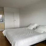 Studio Lumineux Avec Vue Panoramique